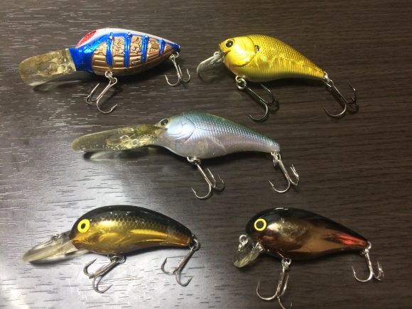 よく釣れるクランクベイトの使い方とおすすめ人気ランキング7選 Hajimeのバス釣りブログ よく釣れるクランクベイトの使い方とおすすめ人気ランキング7選 Hajimeのバス釣りブログ