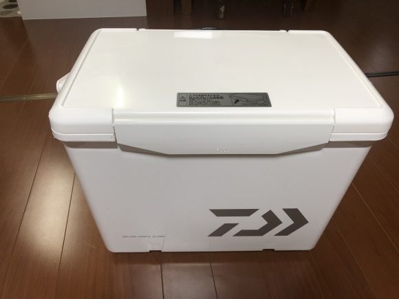 電車釣行で迷惑にならないキャスター付きクーラーボックス「シー